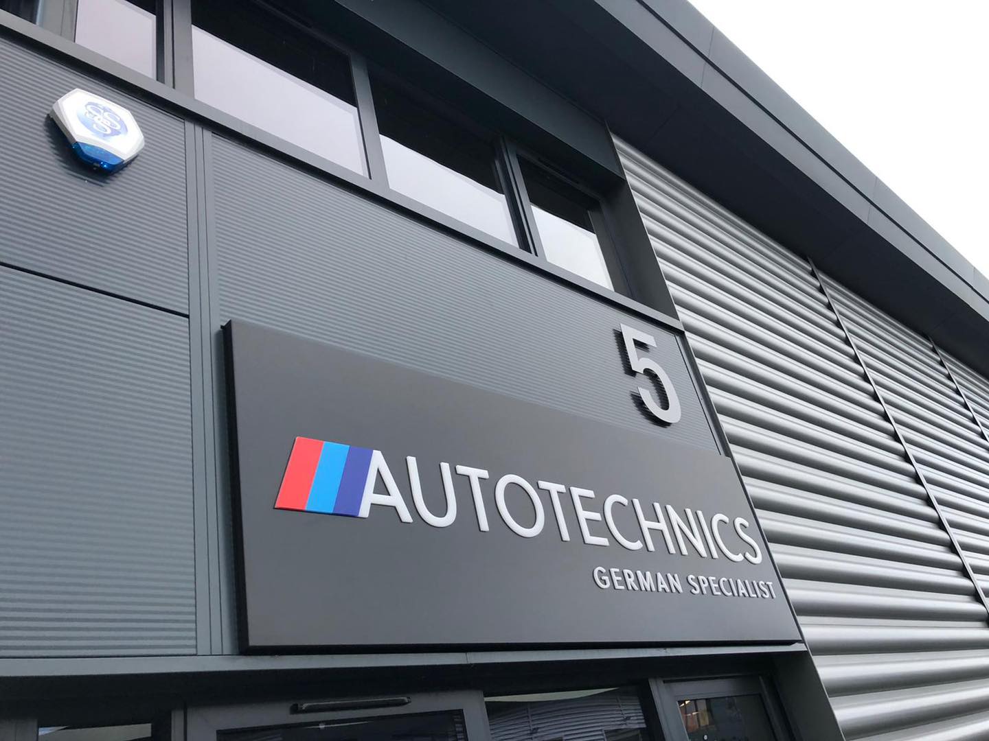 Autotechnics premises exterior